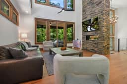 Creekside Style - Image 2