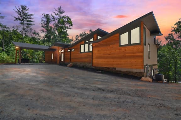Starlight Ridge - Image 1